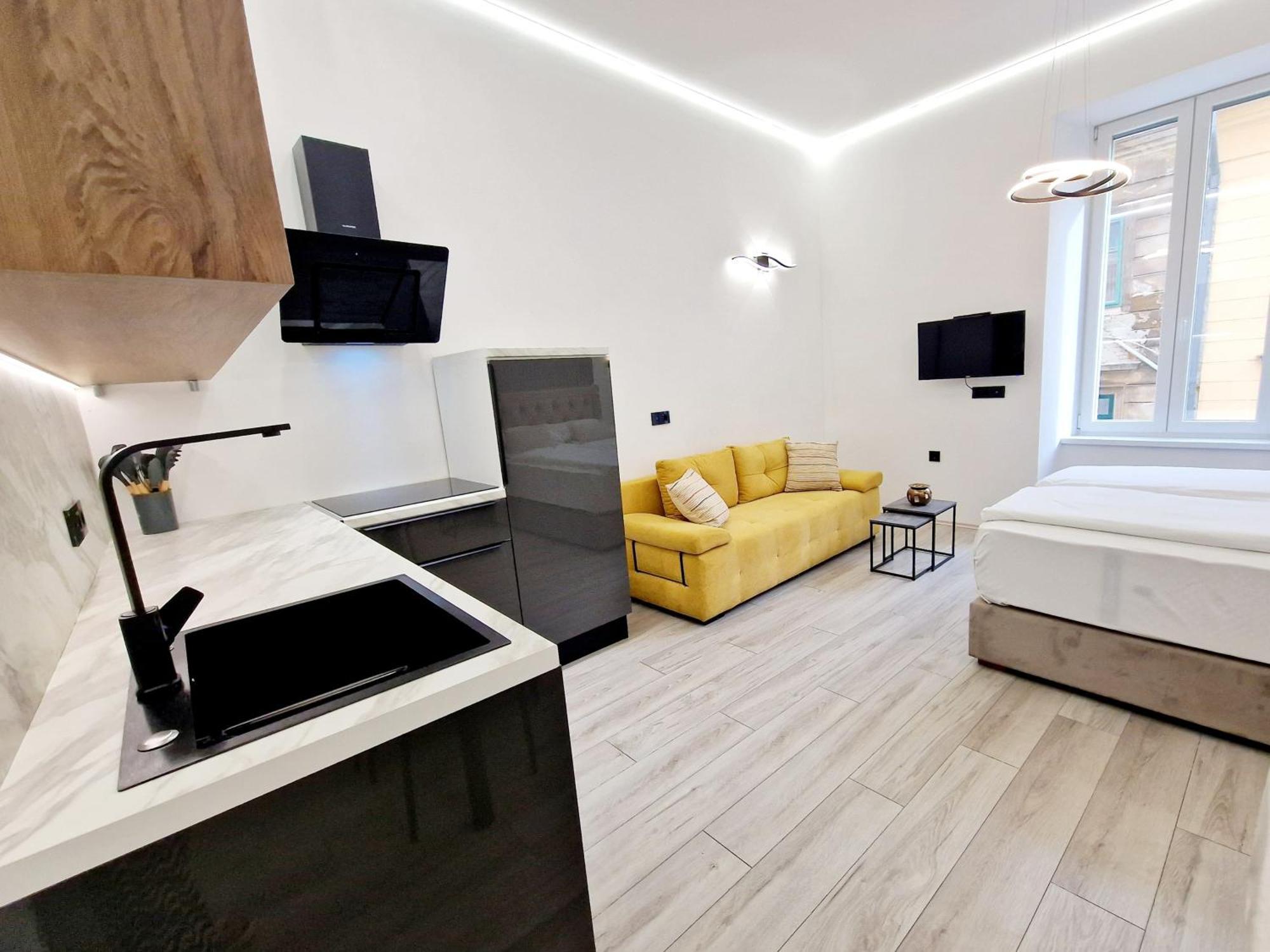 Veneziana Apartments Rijeka Luaran gambar